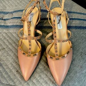 Beautiful heals perfect for a night out 🥰